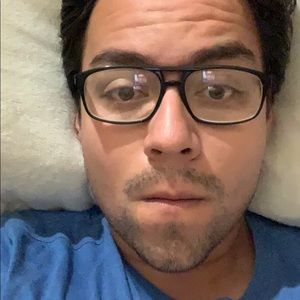 Meet your Posher, Gil